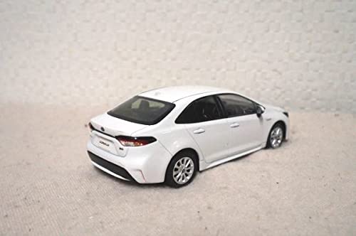 Amazon.co.jp: ミニカー カラーサンプル カローラ セダン 1/30